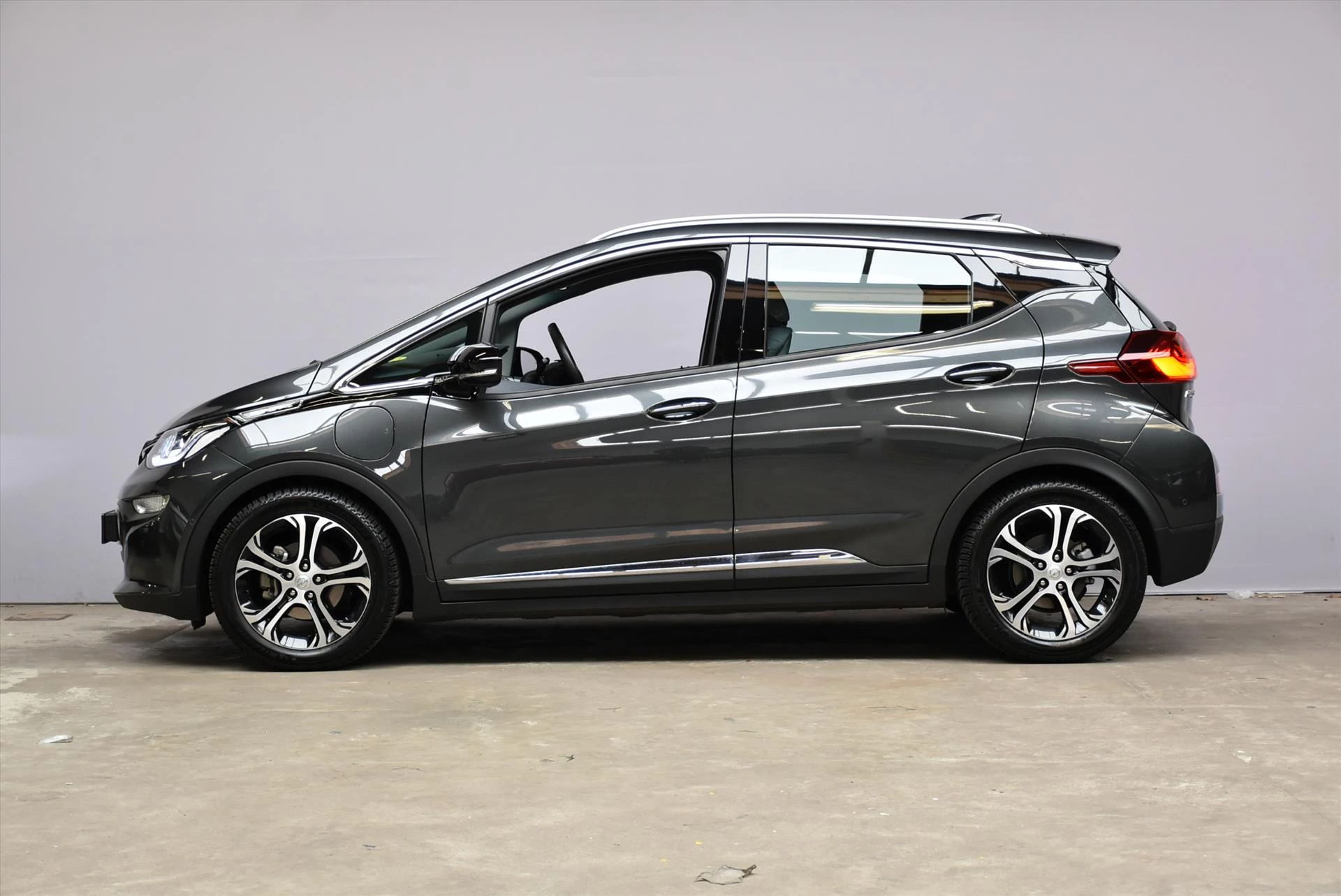 Hoofdafbeelding Opel Ampera-e