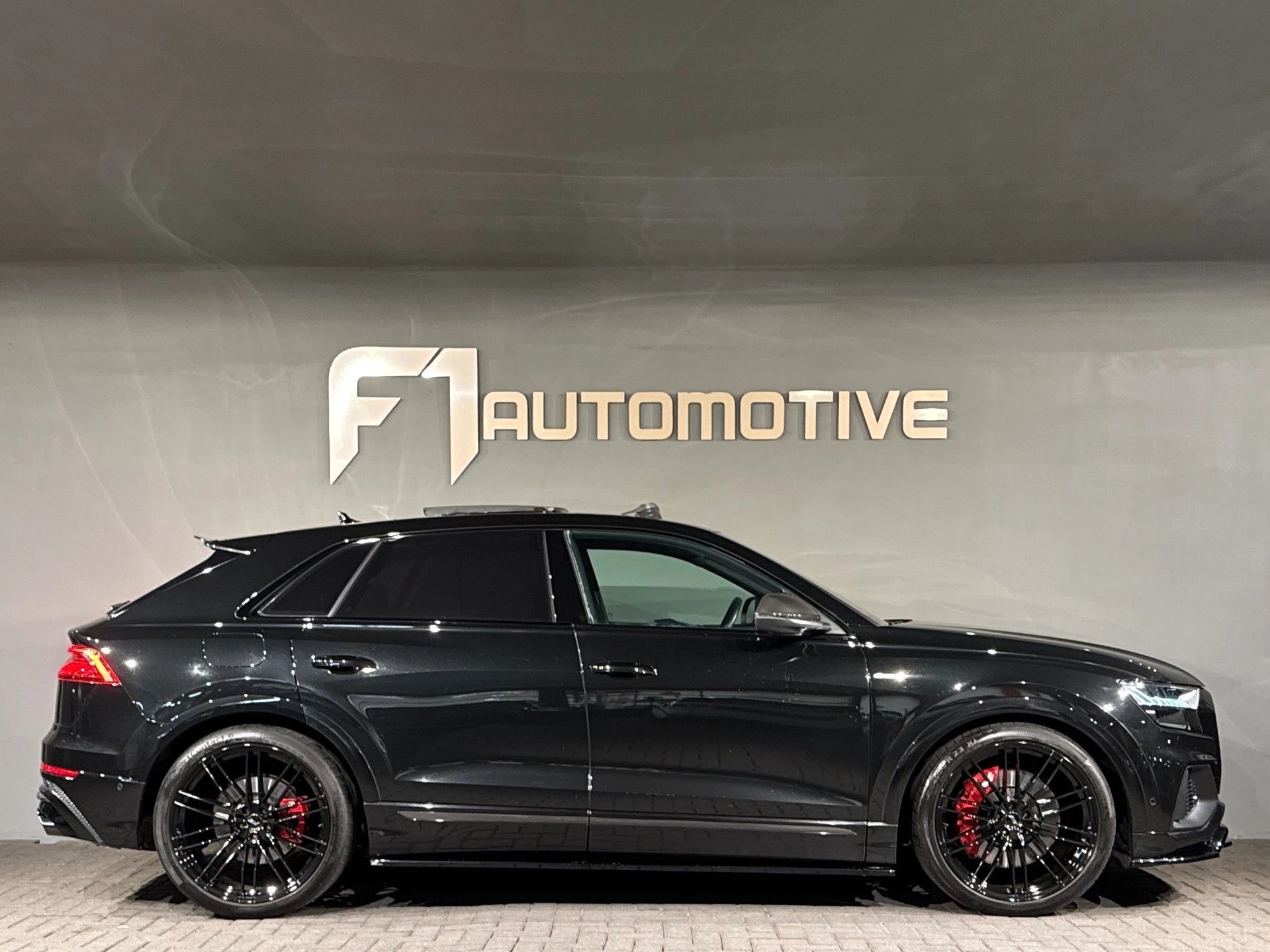 Hoofdafbeelding Audi Q8