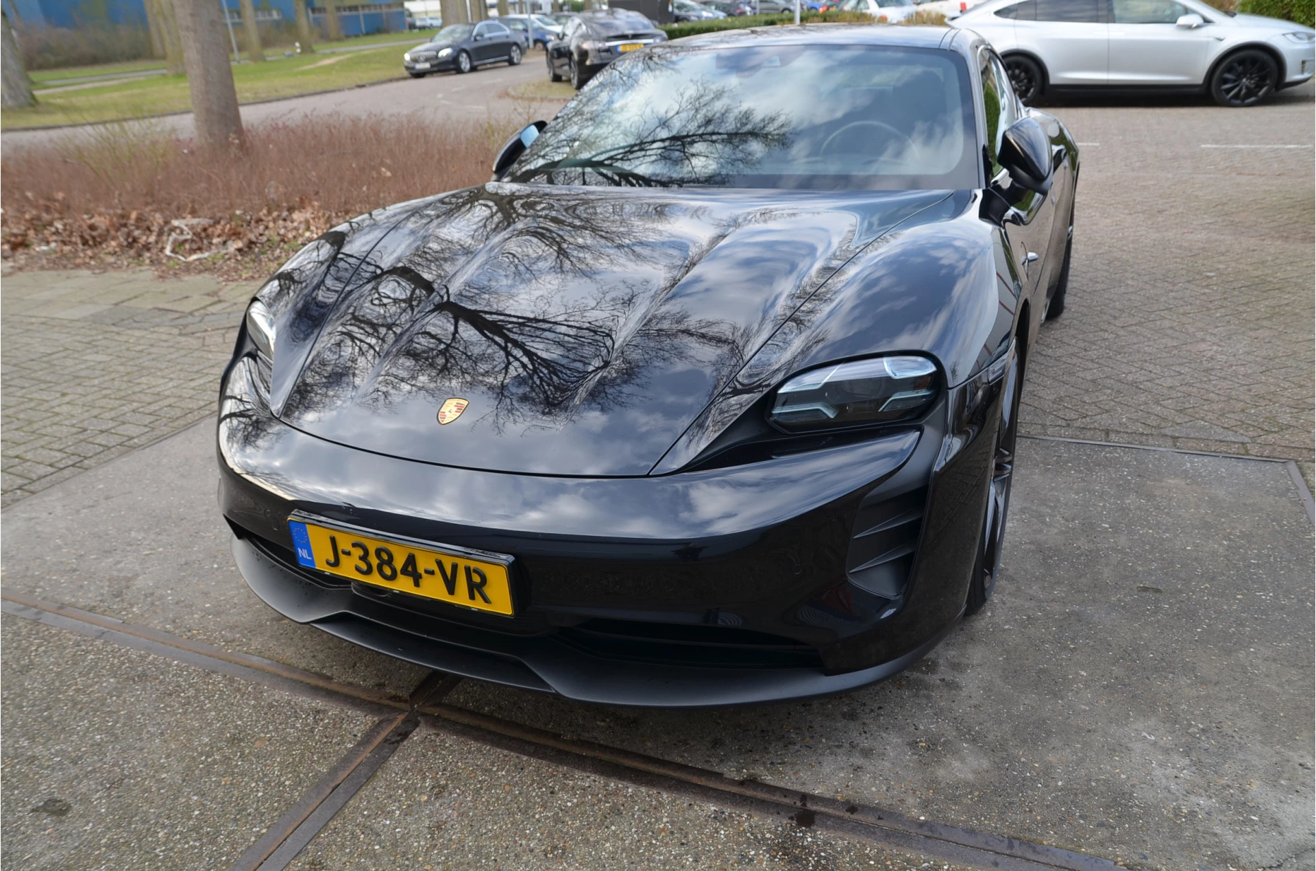 Hoofdafbeelding Porsche Taycan