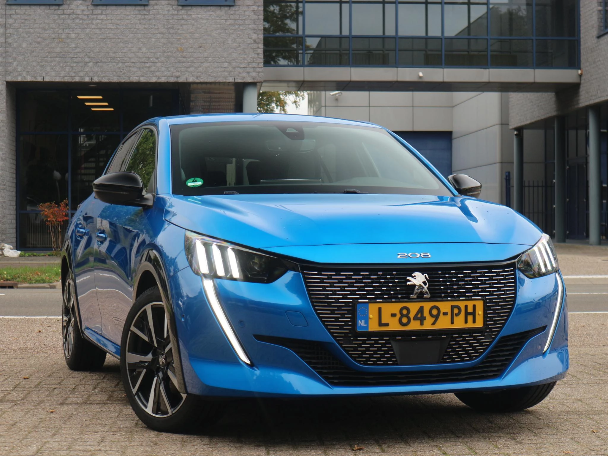 Hoofdafbeelding Peugeot 208