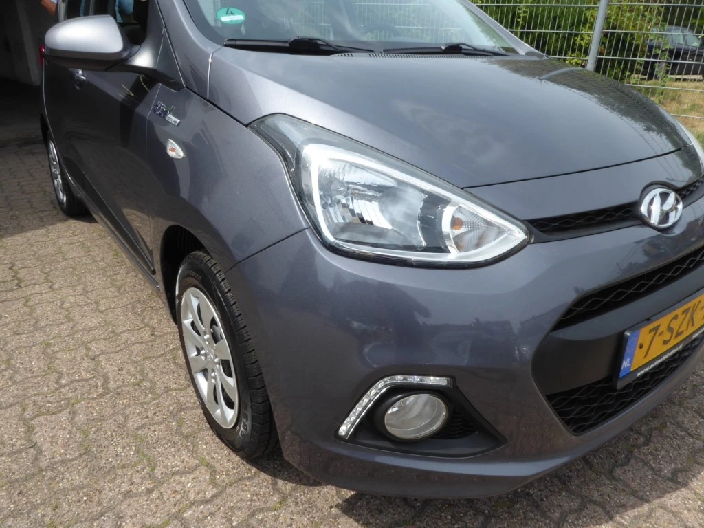 Hoofdafbeelding Hyundai i10