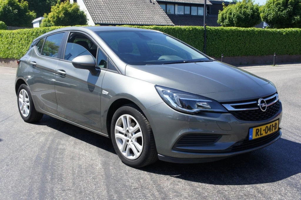 Hoofdafbeelding Opel Astra
