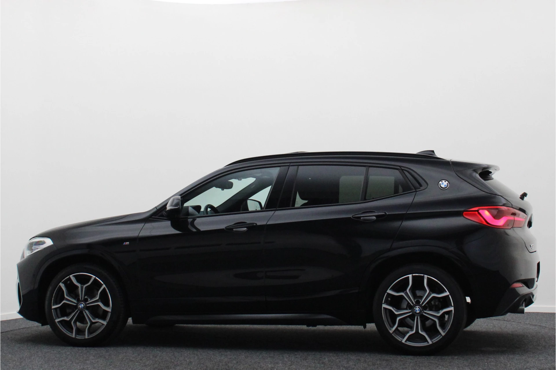 Hoofdafbeelding BMW X2