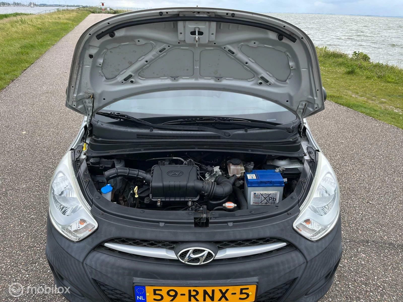 Hoofdafbeelding Hyundai i10