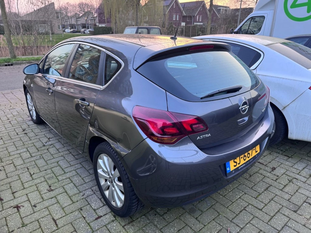 Hoofdafbeelding Opel Astra