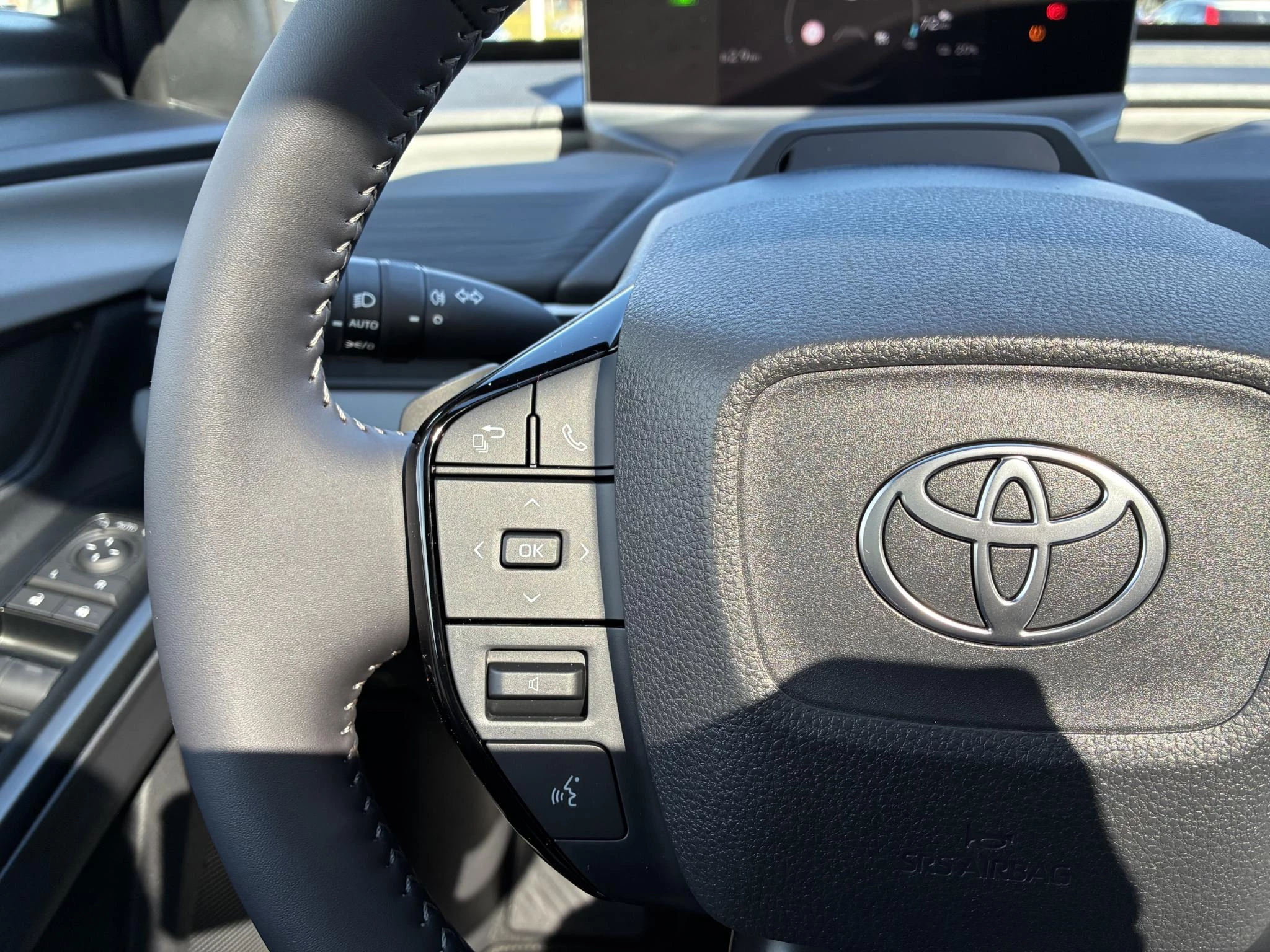 Hoofdafbeelding Toyota C-HR+