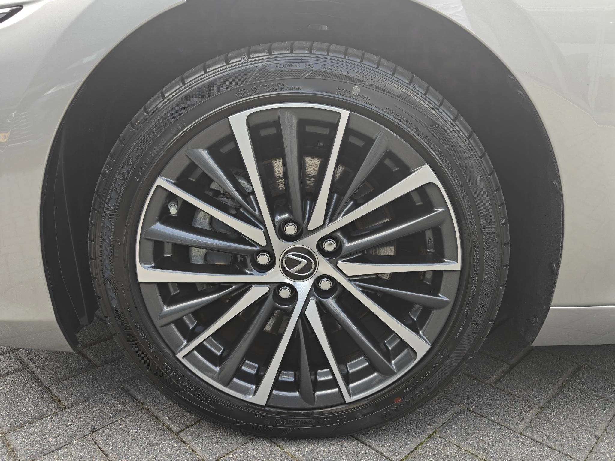 Hoofdafbeelding Lexus ES