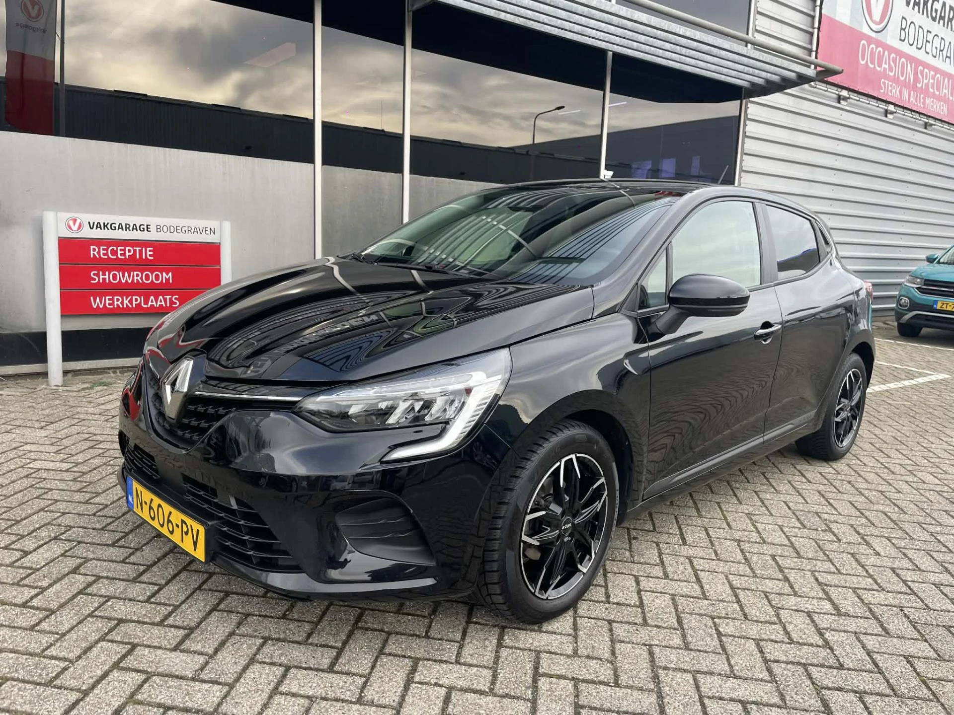 Hoofdafbeelding Renault Clio