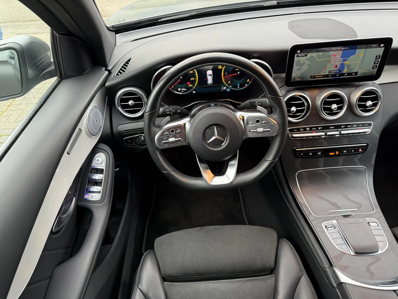 Hoofdafbeelding Mercedes-Benz GLC