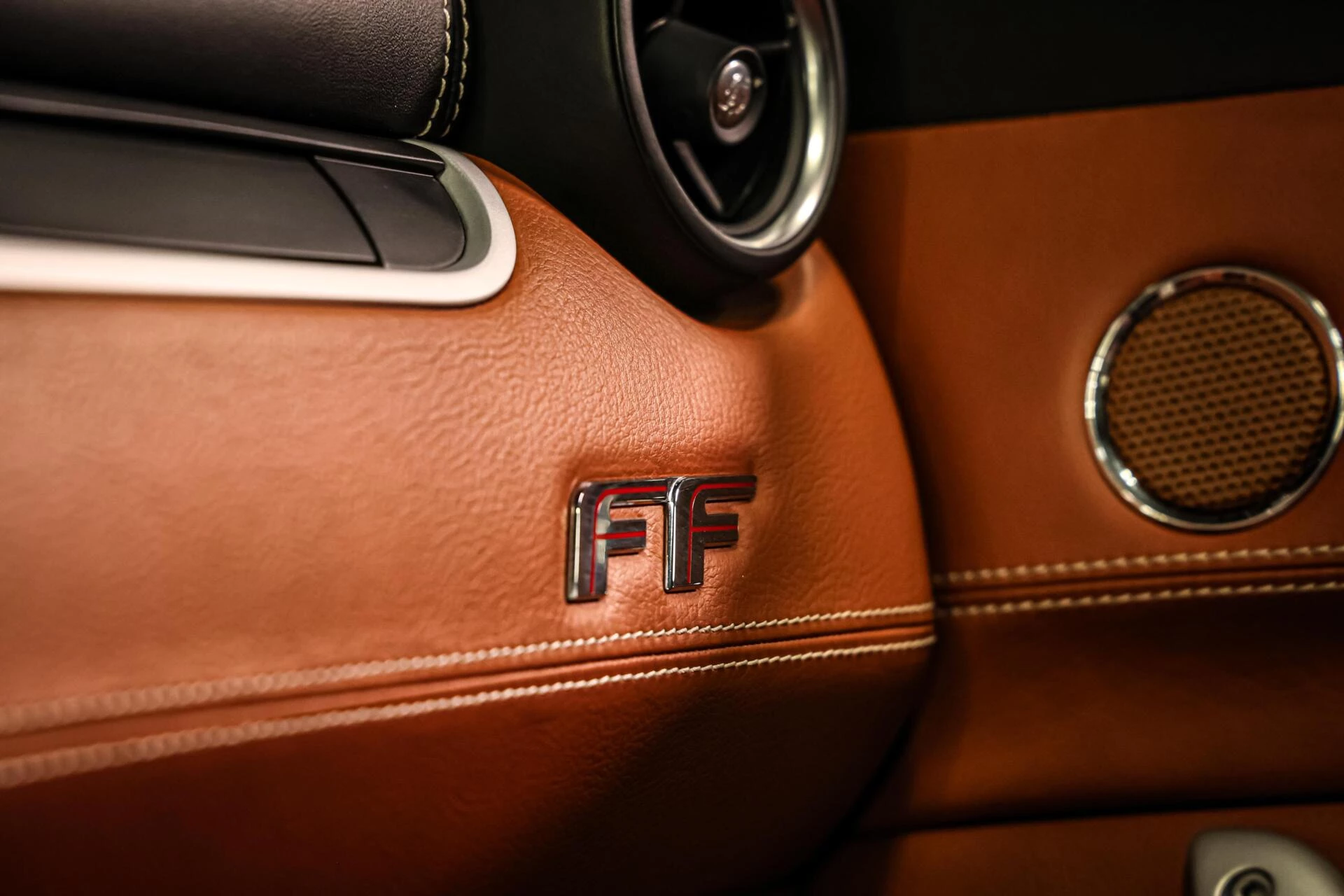 Hoofdafbeelding Ferrari FF