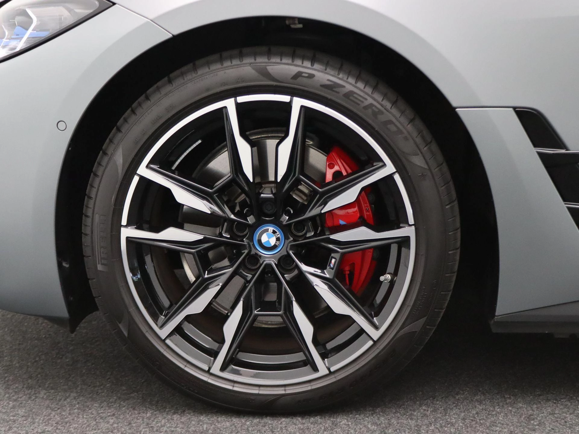 Hoofdafbeelding BMW i4