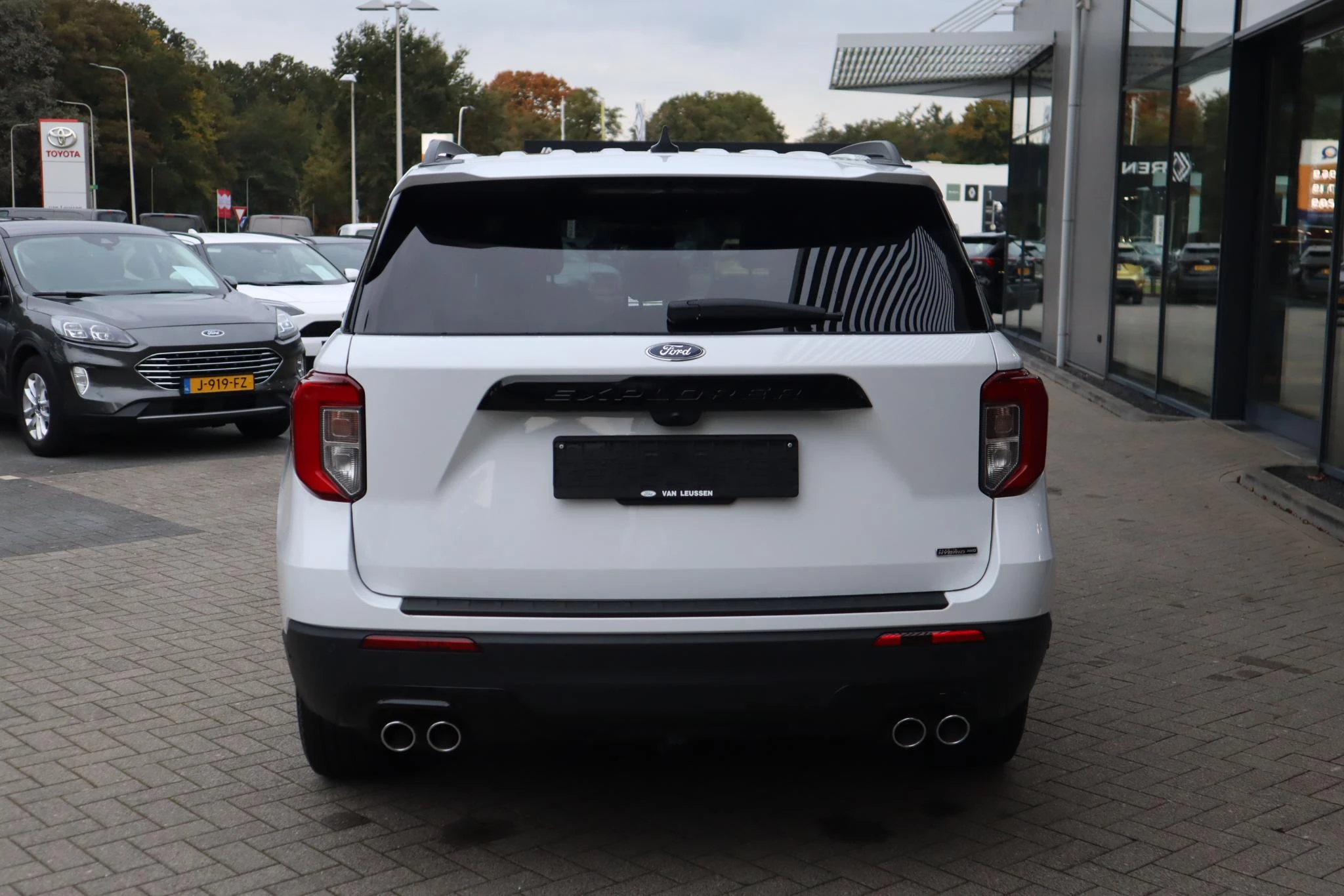 Hoofdafbeelding Ford Explorer