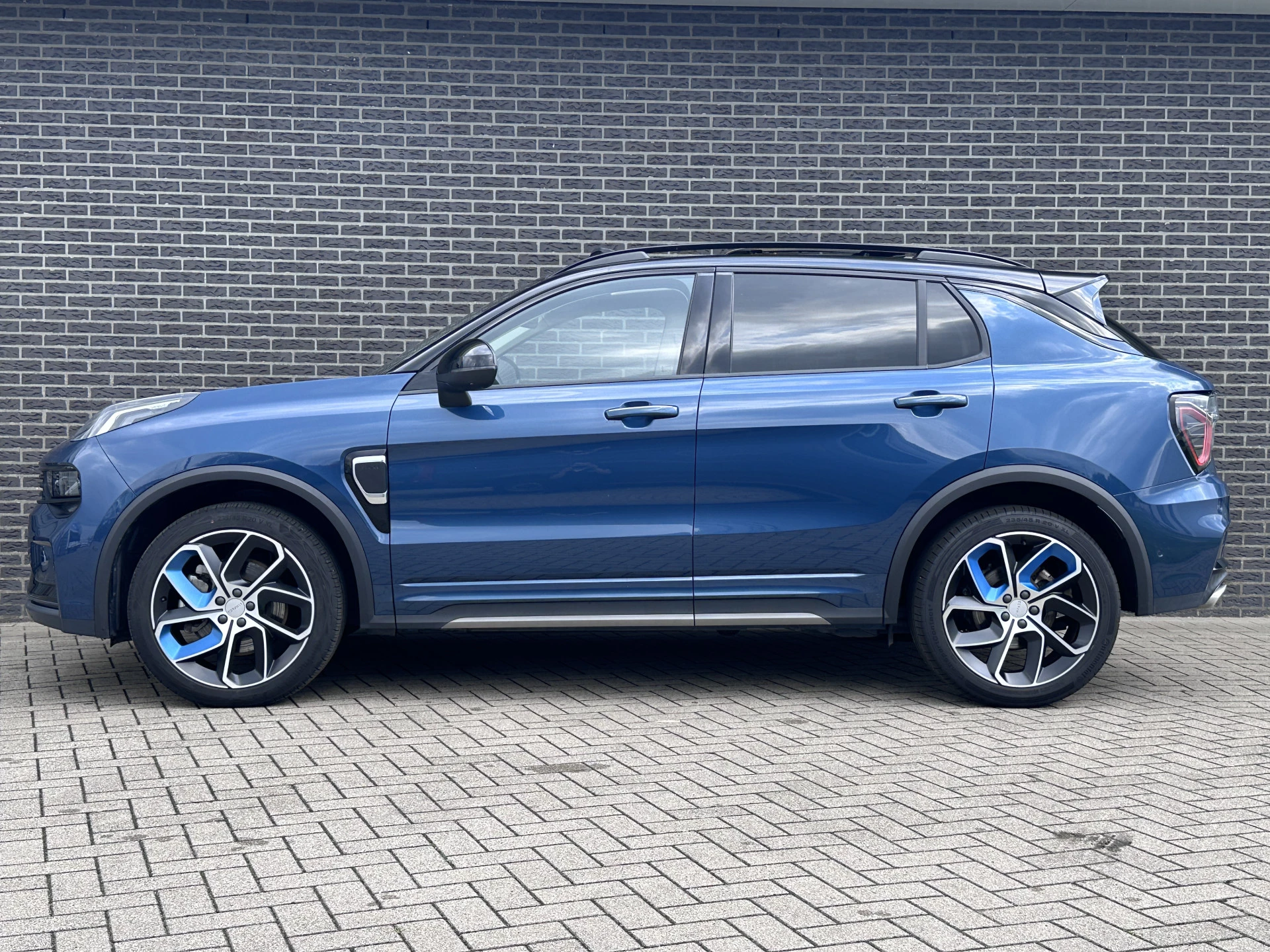 Hoofdafbeelding Lynk & Co 01