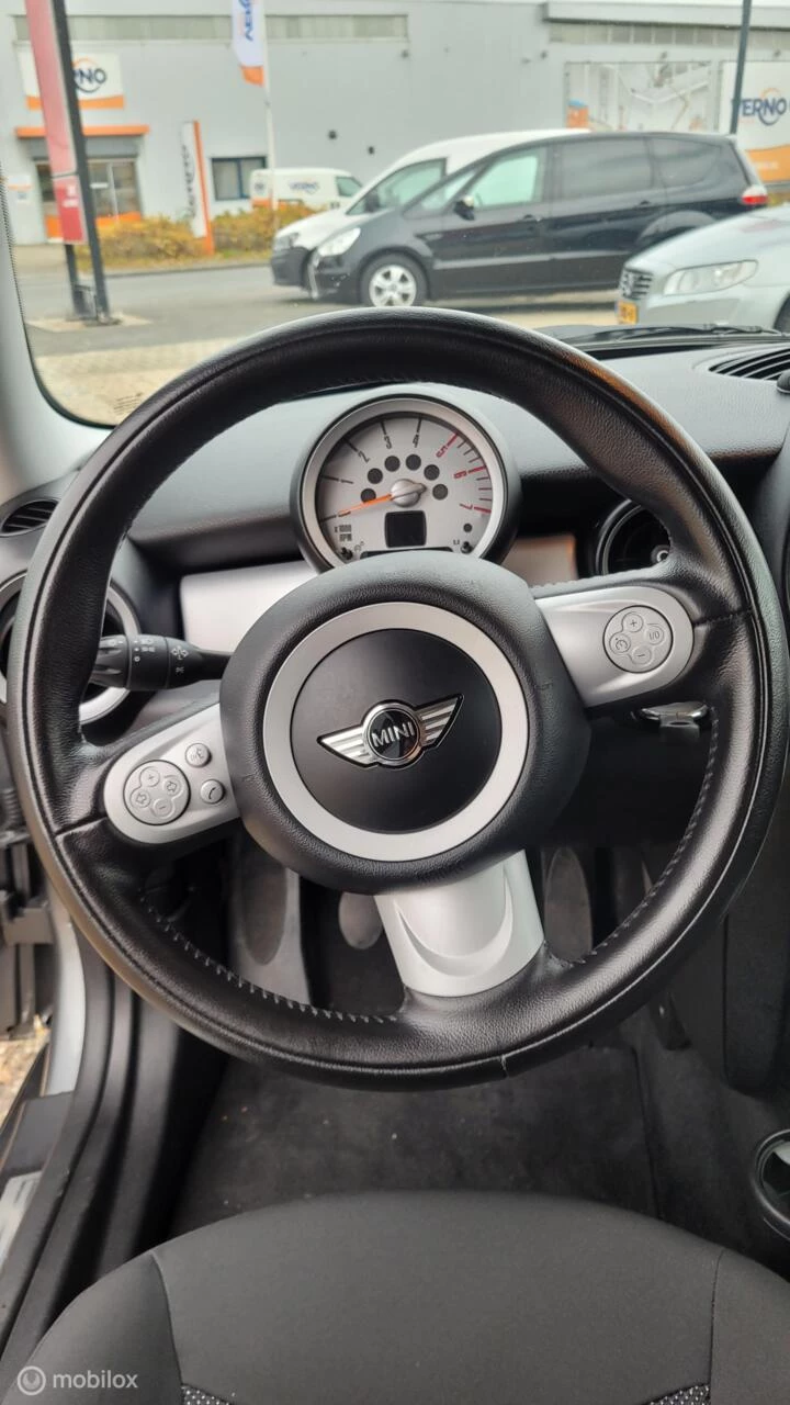 Hoofdafbeelding MINI One