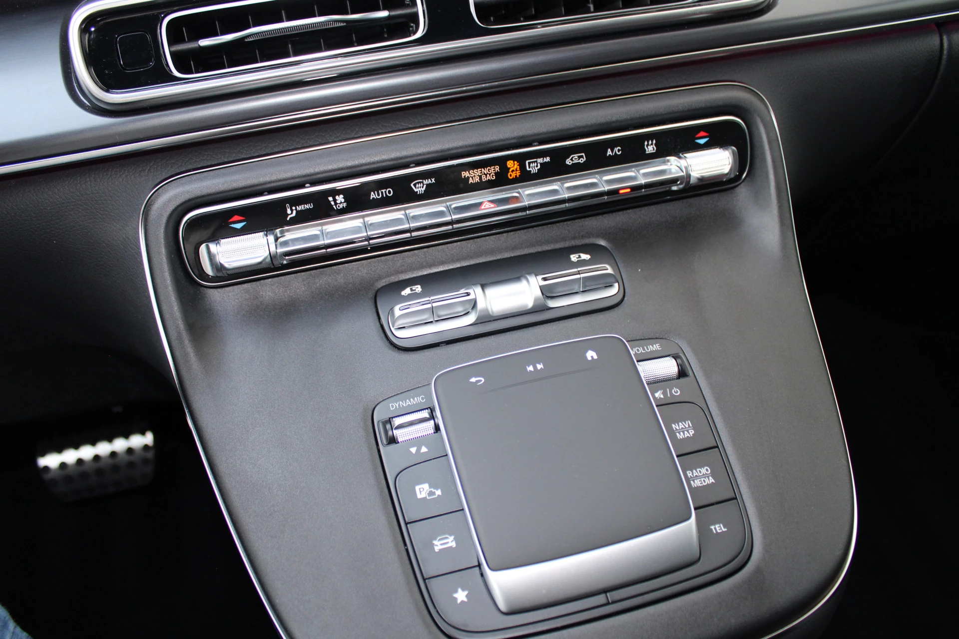 Hoofdafbeelding Mercedes-Benz EQV