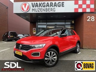 Volkswagen T-Roc 1.5 TSI Sport // DIGITAAL COCKPIT // NAVI // APPLE CARPLAY / FULL-LED // PDC // DODENHOEK SENSOR