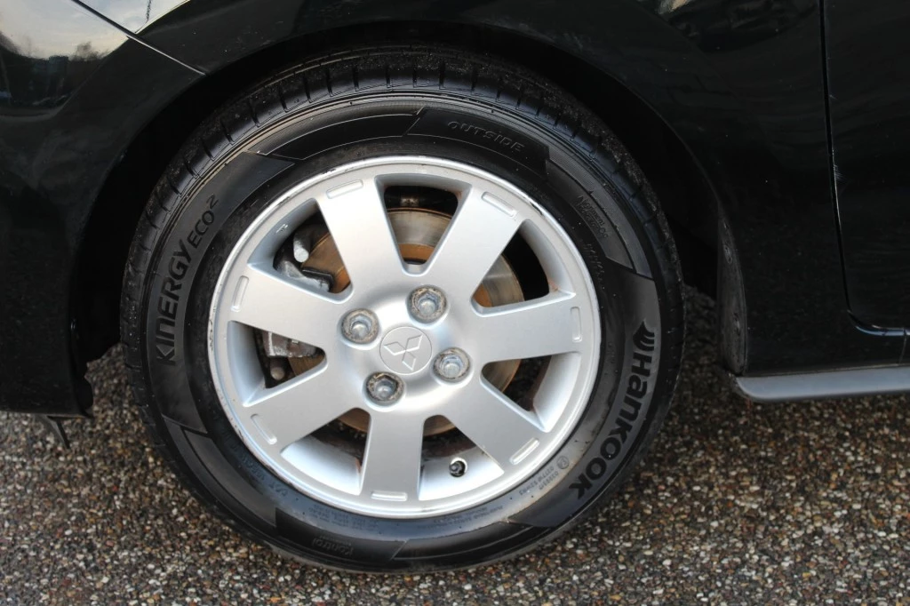 Hoofdafbeelding Mitsubishi Space Star