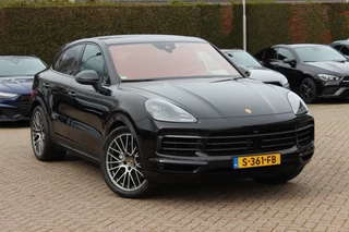 Porsche Cayenne Coupé 3.0 E-Hybrid Platinum Edition / Panoramadak / 360Camera / Luchtvering / 21'' / Sfeerverlichting / Sportchrono / Bose / Keyless / Sportuitlaat / Dodehoek / DAB / Stoelverwarming / ACC