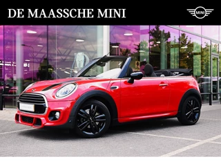 MINI Cooper Cabrio JCW Automaat / Achteruitrijcamera / Comfort Access / Stoelverwarming / JCW Sport stoel / LED / Park Assistant / Harman-Kardon / Navigatie