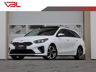 Hoofdafbeelding Kia Ceed Sportswagon Kia Ceed Sportswagon 1.6 GDI 140PK PHEV ExecutiveLine | Full options
