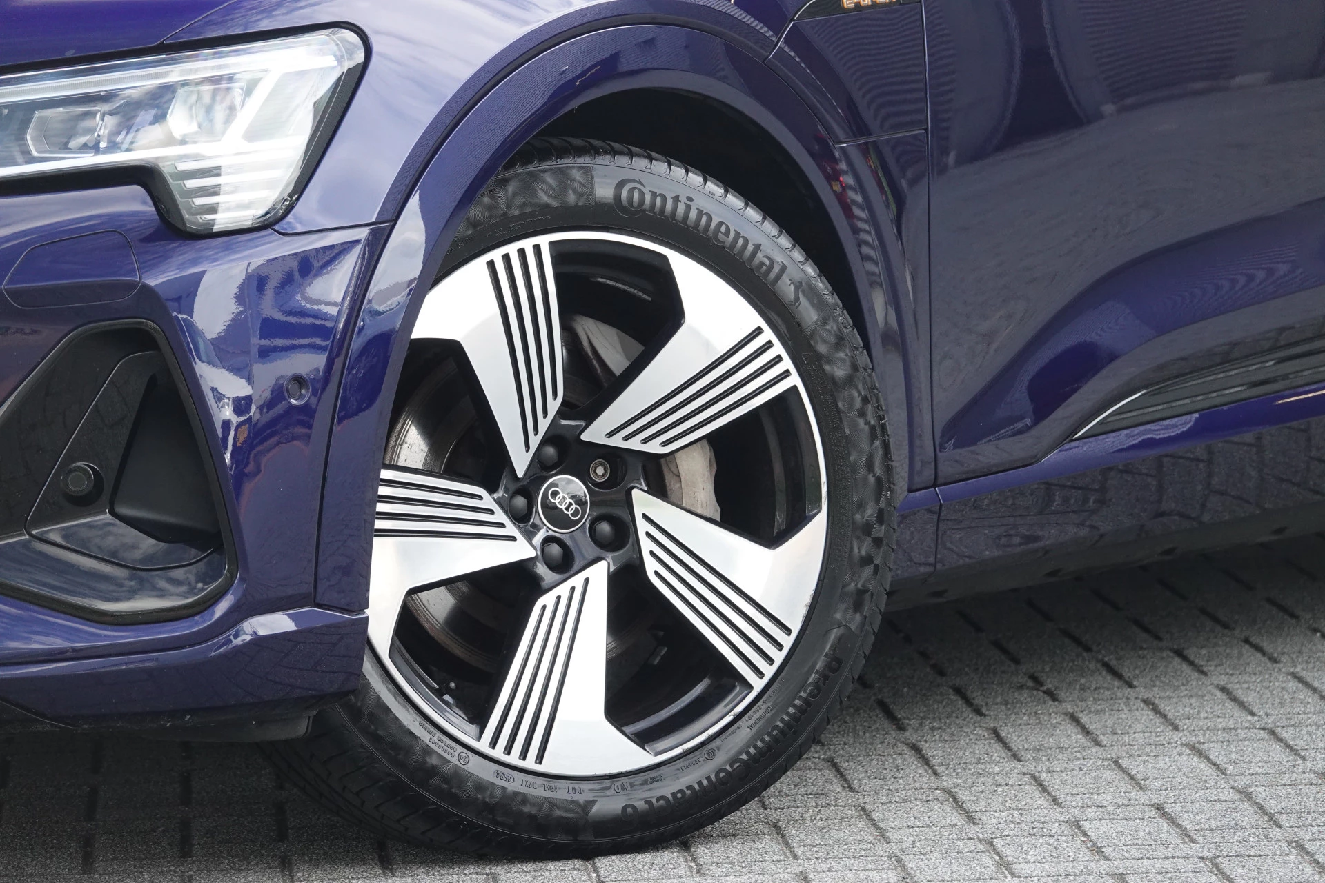 Hoofdafbeelding Audi e-tron