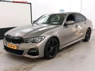 BMW 3-serie 318i M-Sport High Executive *Carplay* Incl BTW*