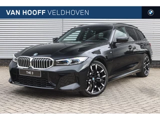 BMW 3 Serie Touring 330e M Sport Automaat / Panoramadak / Sportstoelen / Adaptieve LED / Parking Assistant Plus / Live Cockpit Professional / Comfort Access