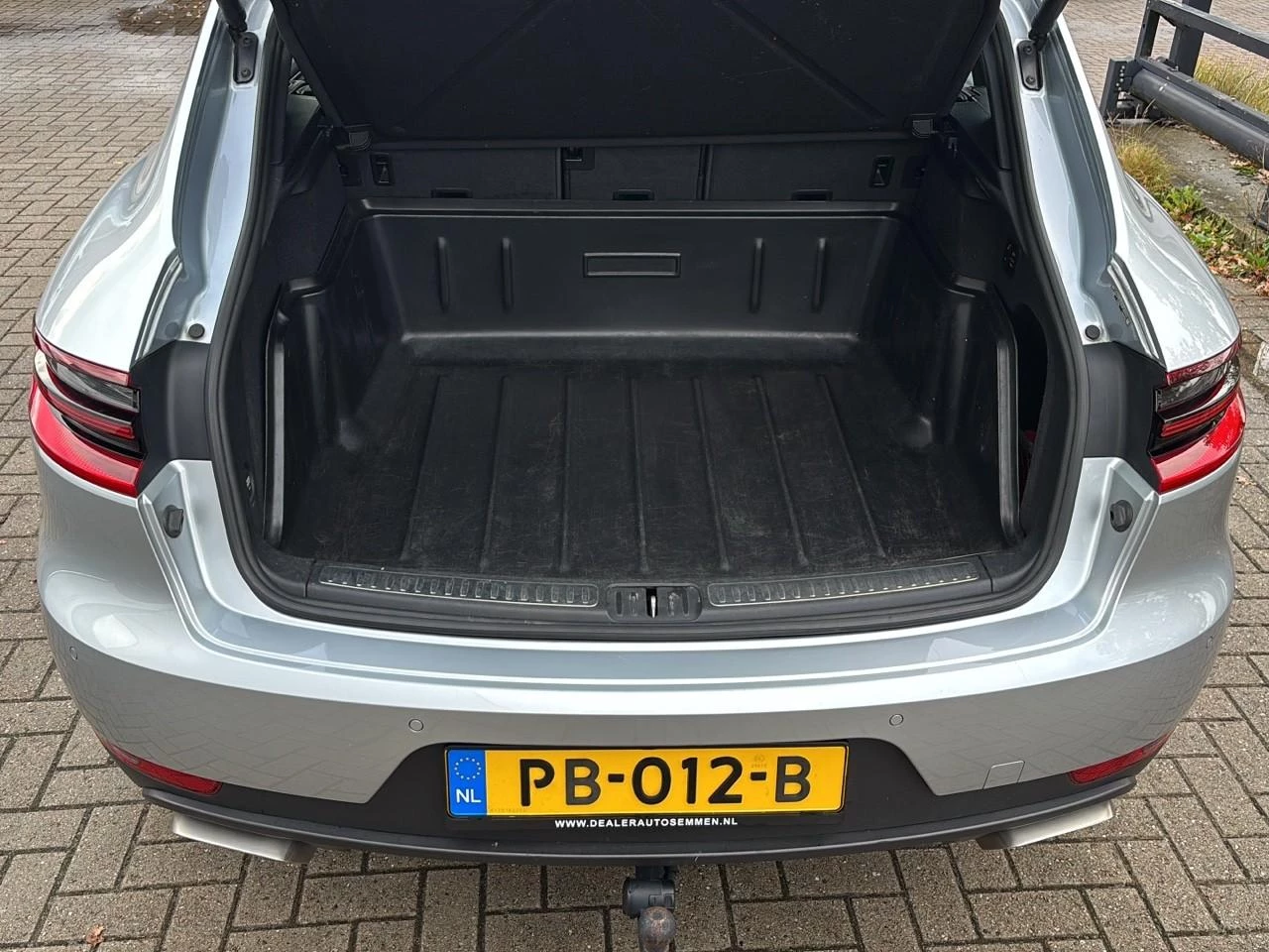 Hoofdafbeelding Porsche Macan