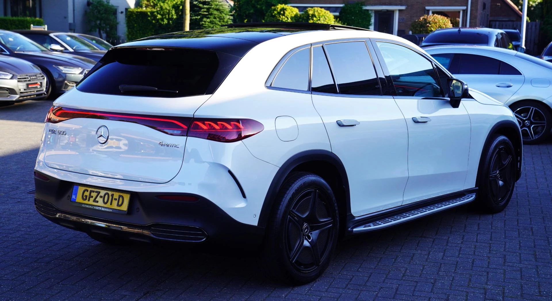 Hoofdafbeelding Mercedes-Benz EQE