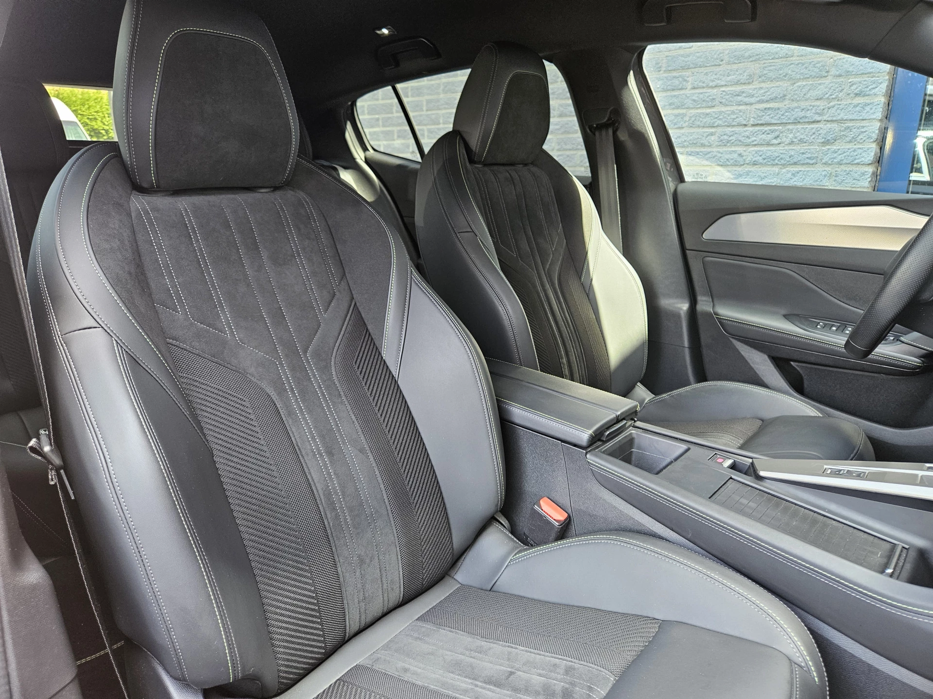 Hoofdafbeelding Peugeot 408
