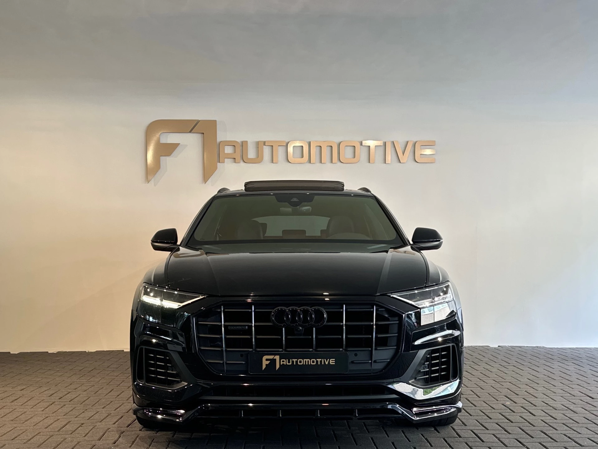 Hoofdafbeelding Audi Q8