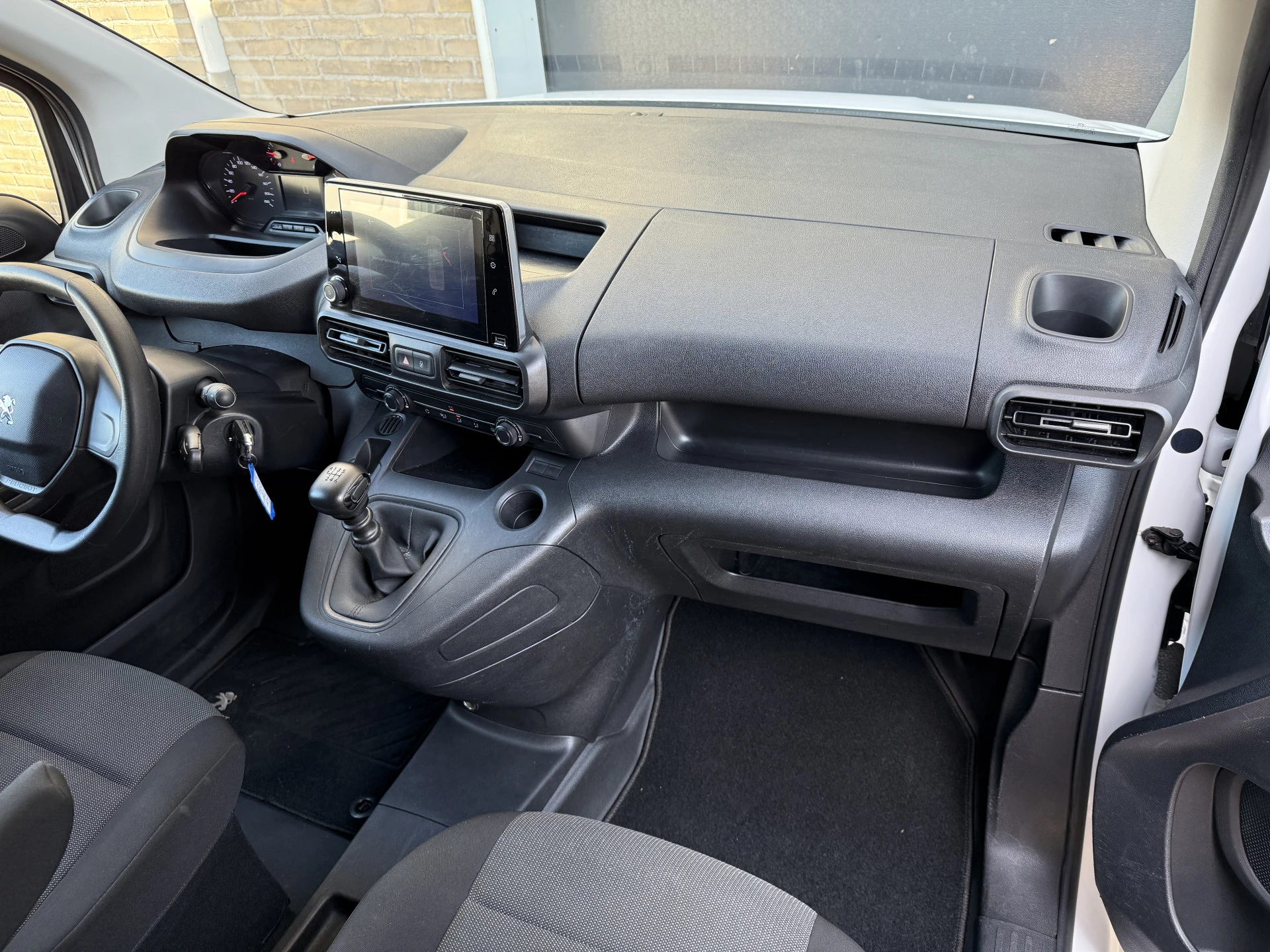 Hoofdafbeelding Peugeot Partner