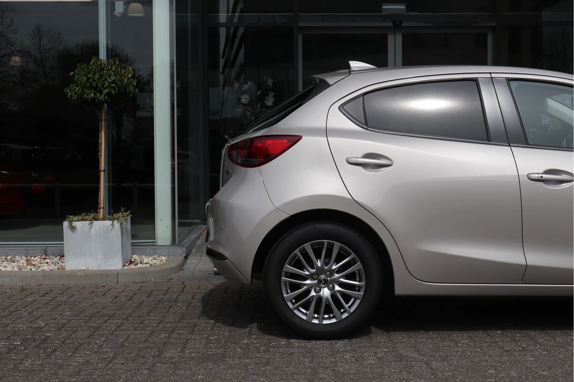 Hoofdafbeelding Mazda 2