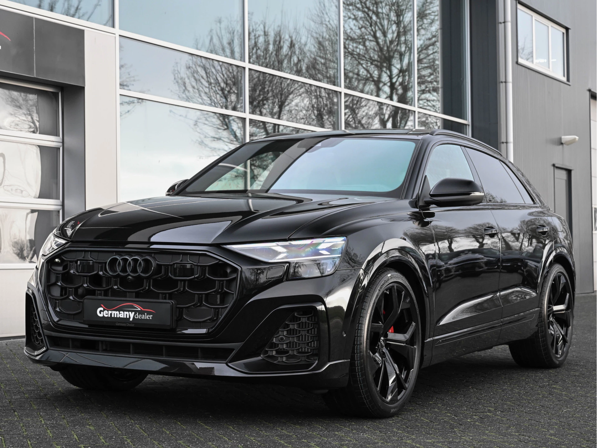 Hoofdafbeelding Audi Q8