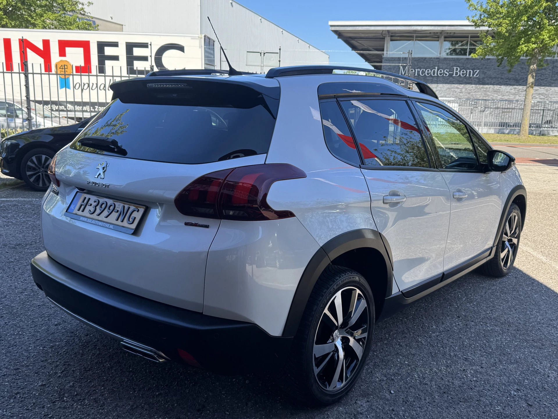 Hoofdafbeelding Peugeot 2008