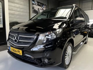 Hoofdafbeelding Mercedes-Benz eVito Mercedes-Benz eVito Tourer PRO L2 Cruise, Leer, 7pers, Navi