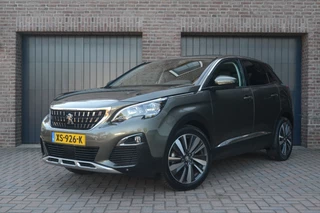 Peugeot 3008 1.2 PureTech Allure | Trekhaak | Carplay | Cruise | D-Riem v.v. | 19" Velgen