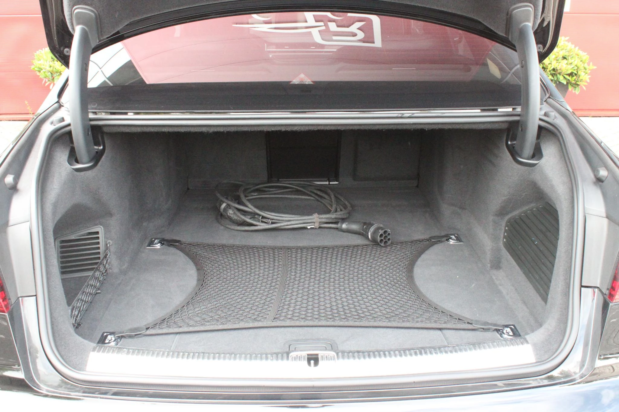 Hoofdafbeelding Audi A8
