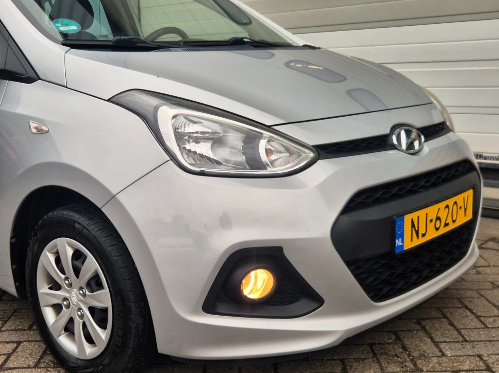 Hoofdafbeelding Hyundai i10