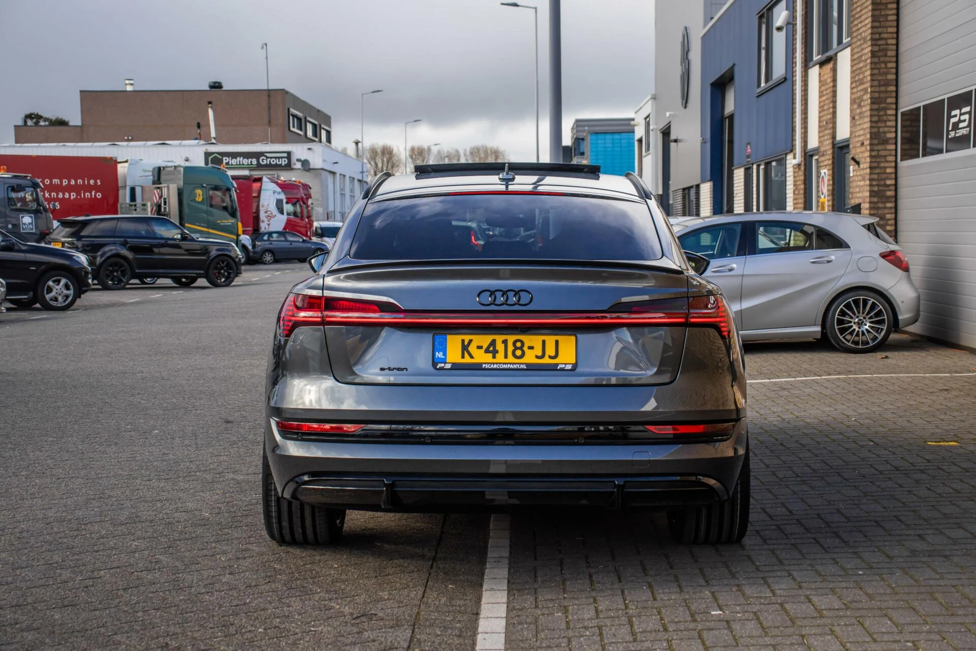 Hoofdafbeelding Audi e-tron