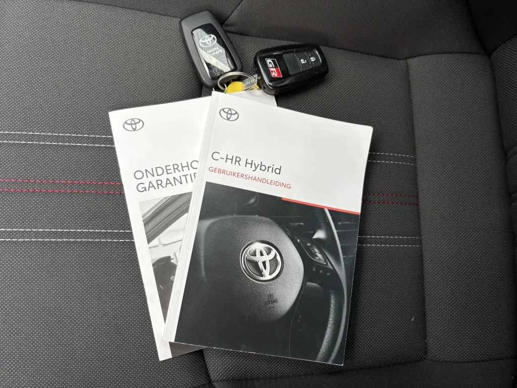 Hoofdafbeelding Toyota C-HR