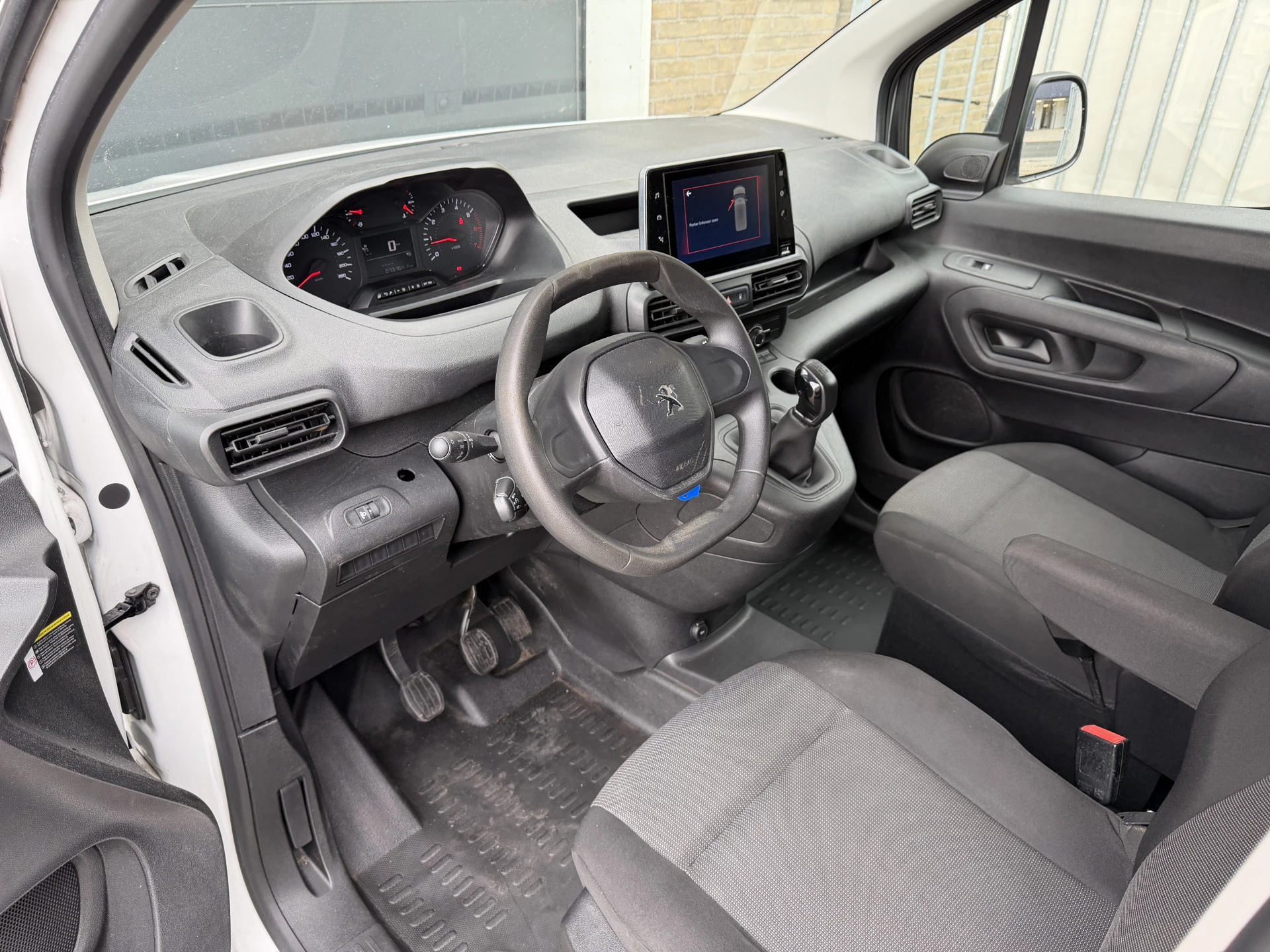 Hoofdafbeelding Peugeot Partner