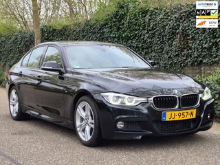 BMW 3-serie 330i M Sport Elek. Trekhaak Apple CarPlay 100% Dealer onderhouden DAB+ TOP STAAT 330i Centennial High Executive