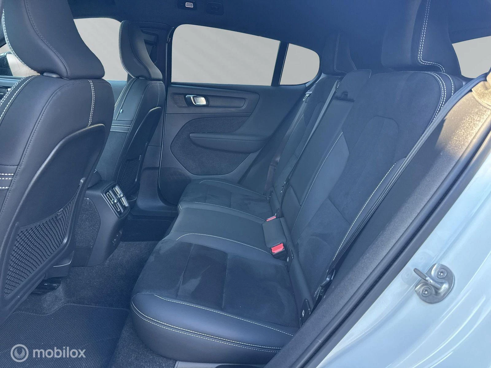 Hoofdafbeelding Volvo C40