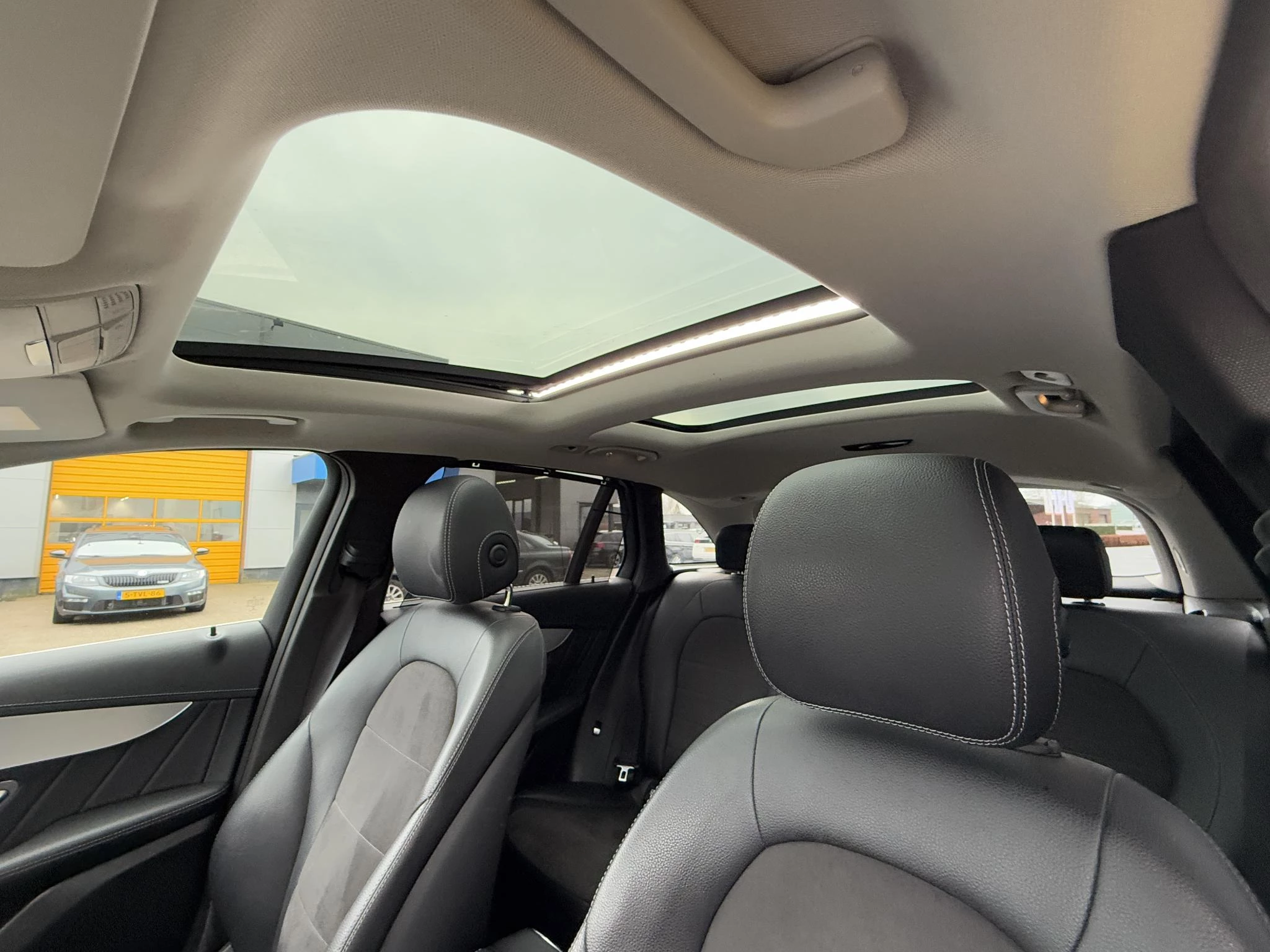 Hoofdafbeelding Mercedes-Benz GLC