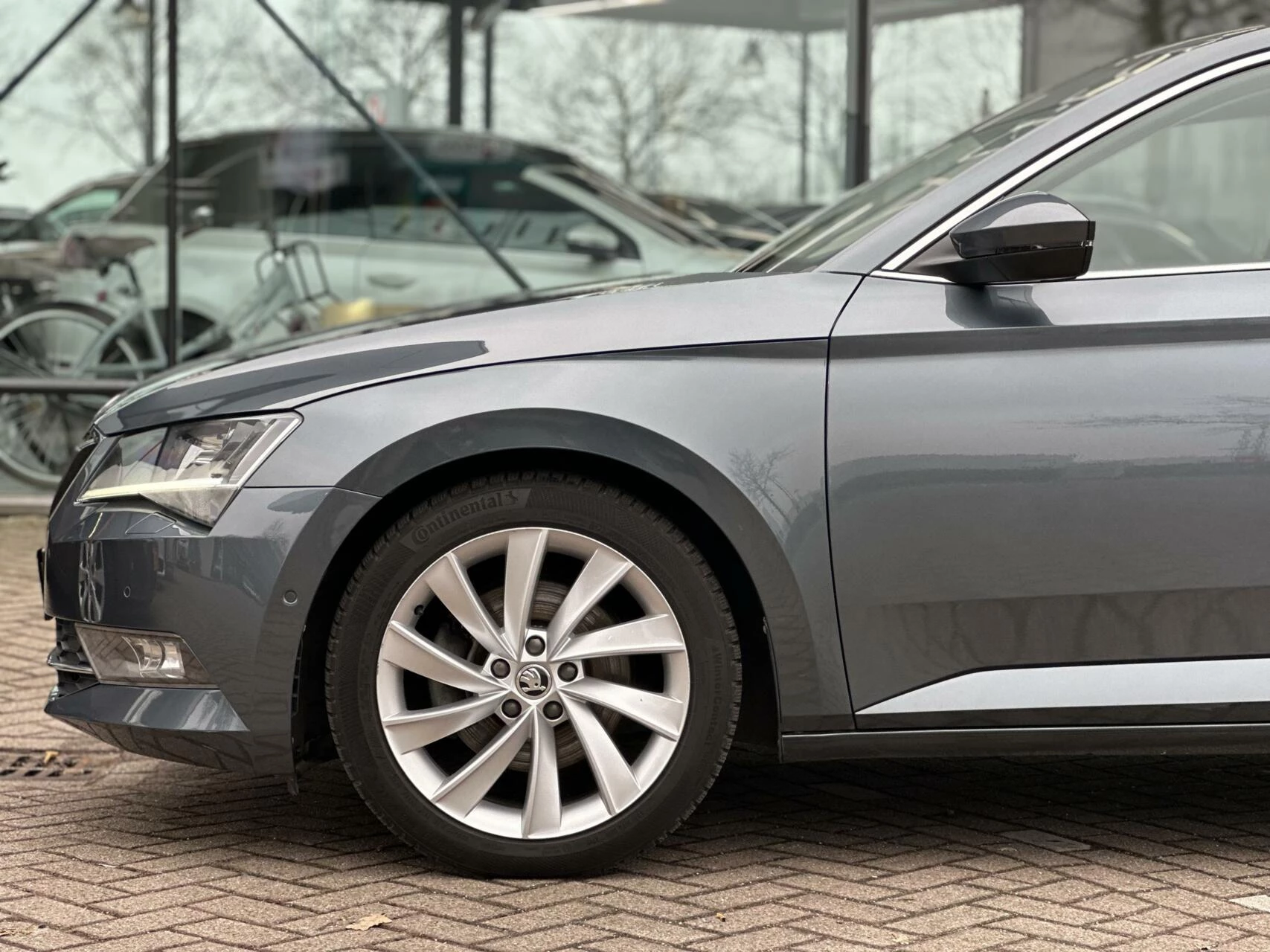 Hoofdafbeelding Škoda Superb