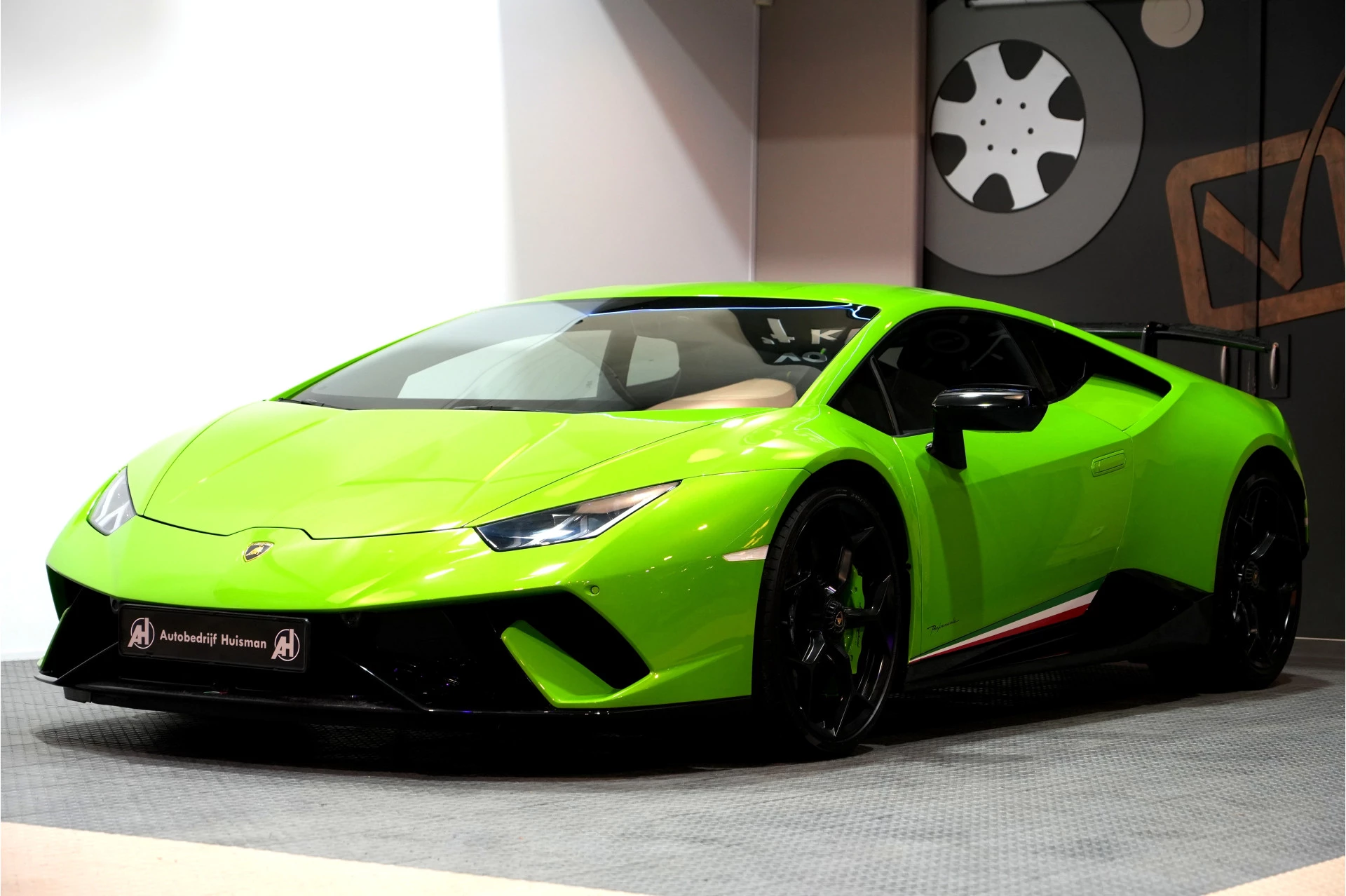 Hoofdafbeelding Lamborghini Huracán