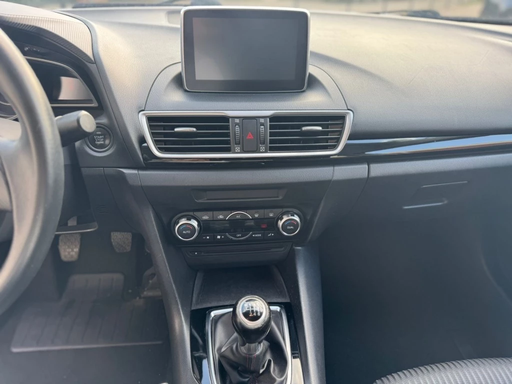 Hoofdafbeelding Mazda 3