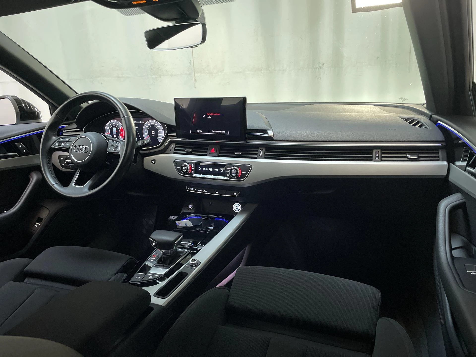 Hoofdafbeelding Audi A4