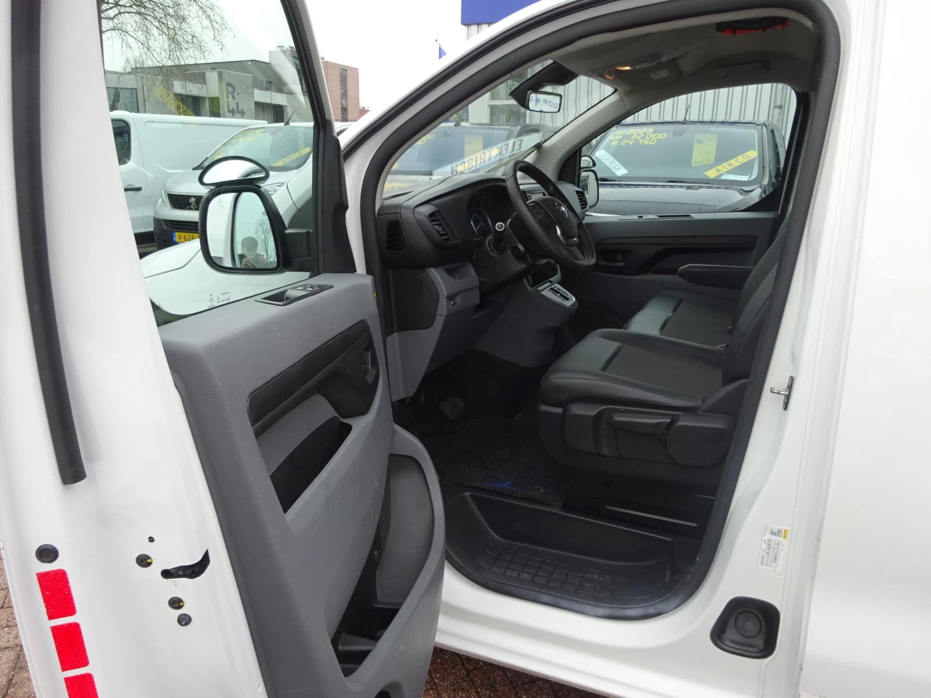 Hoofdafbeelding Opel Vivaro-e